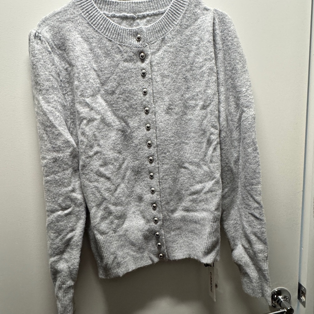 Commense Light Gray Button-Up Cardigan